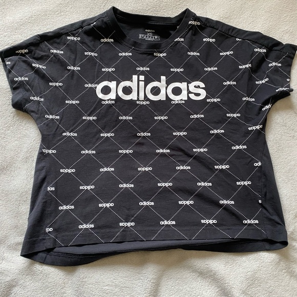 Adidas t-shirt - Picture 1 of 3